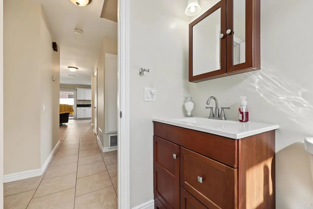 https://cdn.realtyfeed.com/cdn/127/307102107/5effec7b8a01dec5bb6c2cd7fe99f010.webp