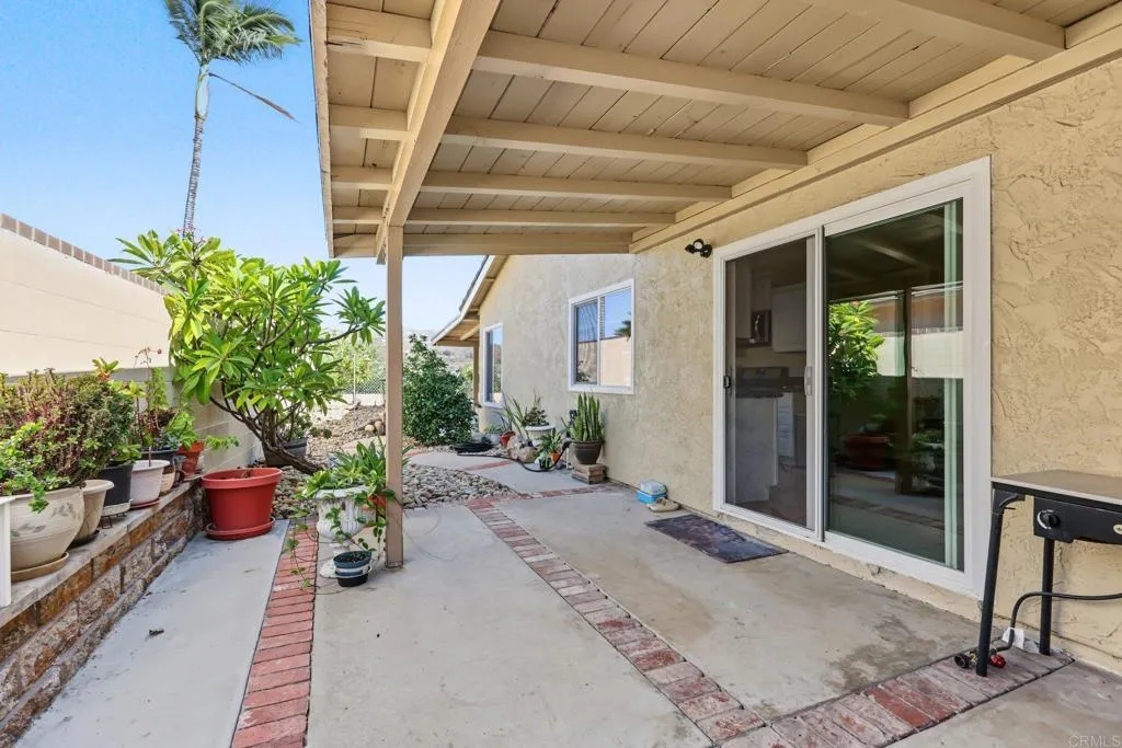 https://cdn.realtyfeed.com/cdn/127/307102107/cb74f08b7c3d31127f167f7e5c3d950f.webp