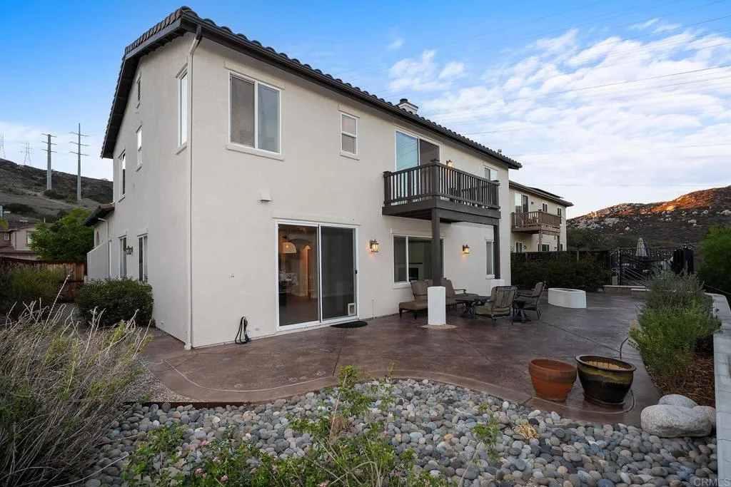 https://cdn.realtyfeed.com/cdn/127/307102136/356ee4e1c42c5028a23a45abb0a16b65.webp