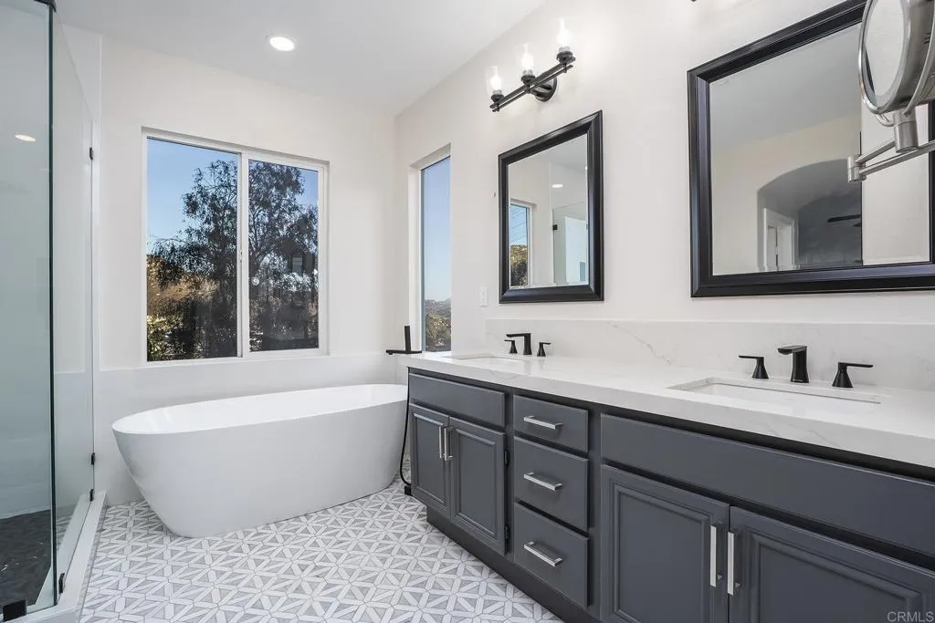 https://cdn.realtyfeed.com/cdn/127/307102136/4d53cab54a102c6a44ffff87ffadafae.webp
