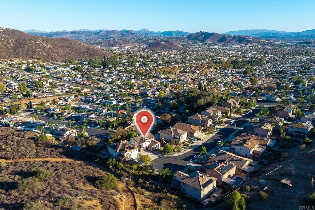 https://cdn.realtyfeed.com/cdn/127/307102136/50222c3bde03a0df83efe104a0ef1744.webp