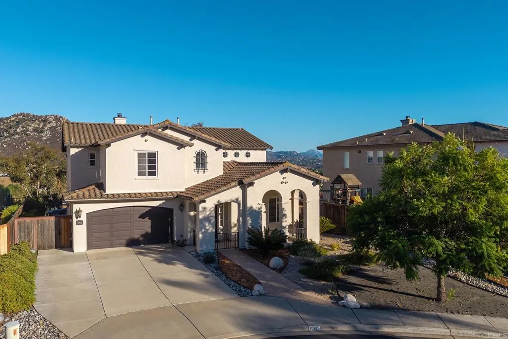 https://cdn.realtyfeed.com/cdn/127/307102136/98d9b1df84e4aa3dd24c3b6a7d653082.webp