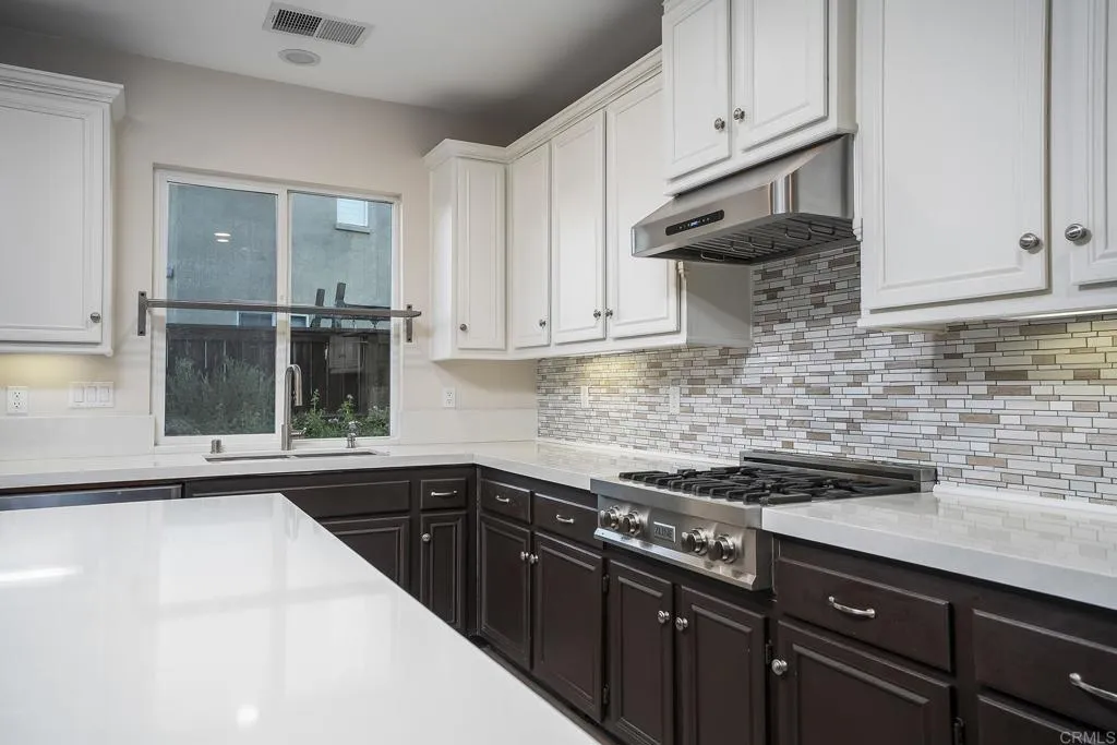 https://cdn.realtyfeed.com/cdn/127/307102136/c5de70611fb6fc830ad9d95b0bb075ac.webp