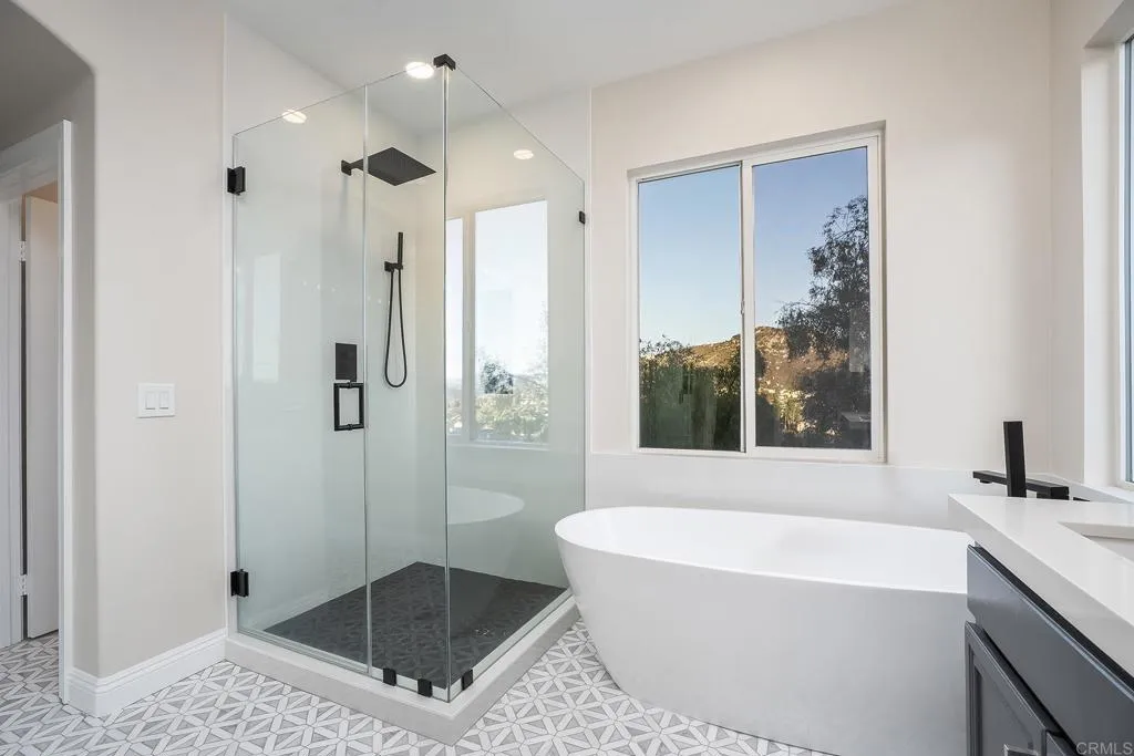 https://cdn.realtyfeed.com/cdn/127/307102136/c6ad86c41b98a903ebe525e5c876f97f.webp