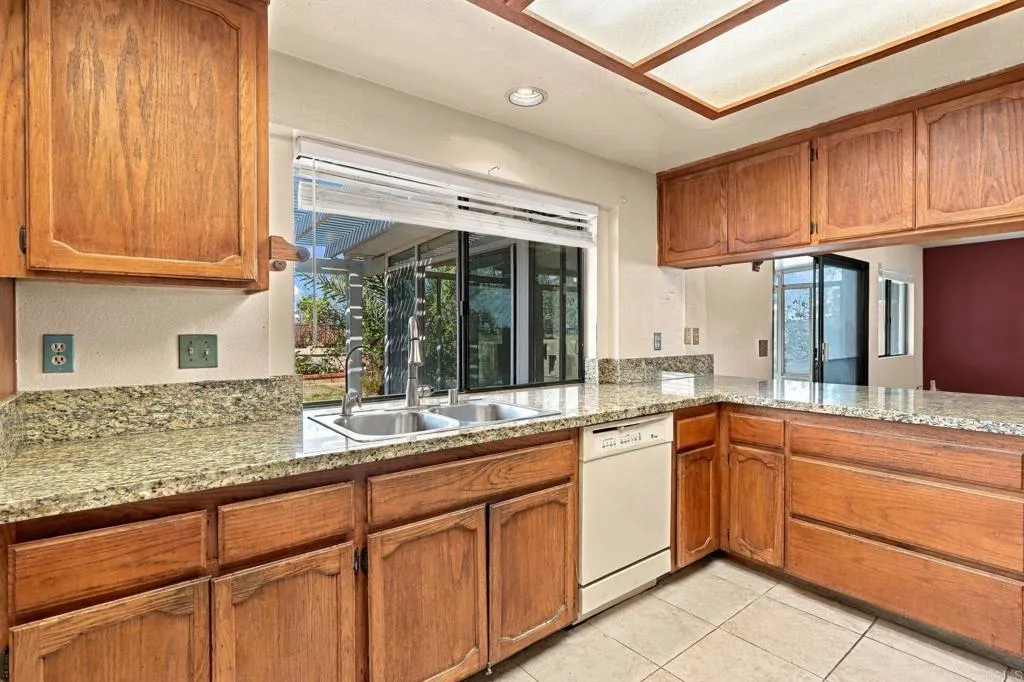 3455 Topeka Street, Carlsbad, CA 92010