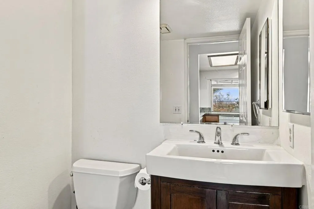3455 Topeka Street, Carlsbad, CA 92010