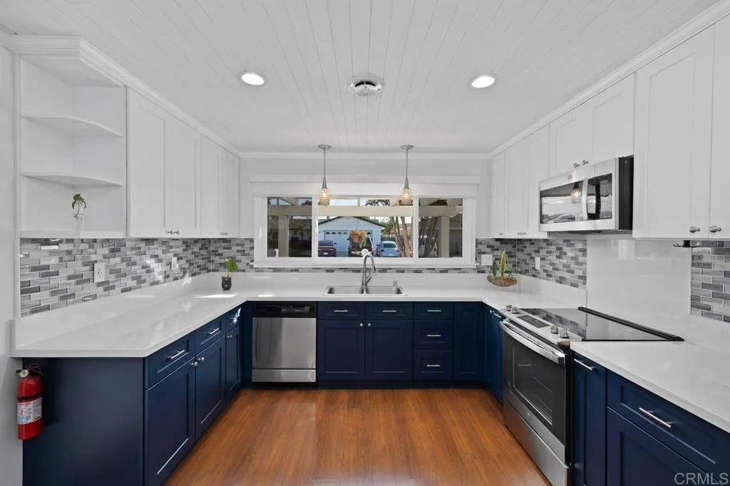 1830 Wolviston Way, San Diego, CA 92154 1830 Wolviston Way, San Diego, CA 92154