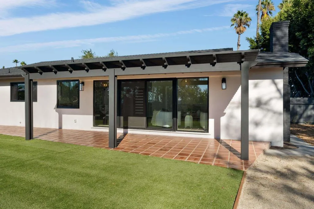 https://cdn.realtyfeed.com/cdn/127/307102206/88e8674e7fbe82e08e8b8321e885e6e4.webp