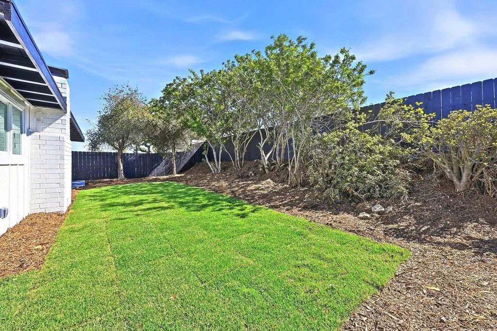 https://cdn.realtyfeed.com/cdn/127/307102219/58a517f32c0995fe5f64724c7ec4492e.webp