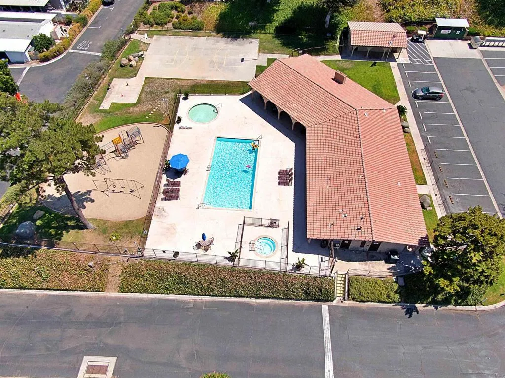 https://cdn.realtyfeed.com/cdn/127/307102376/0b0d2f8af6c05214c6eda61e0a8d18df.webp