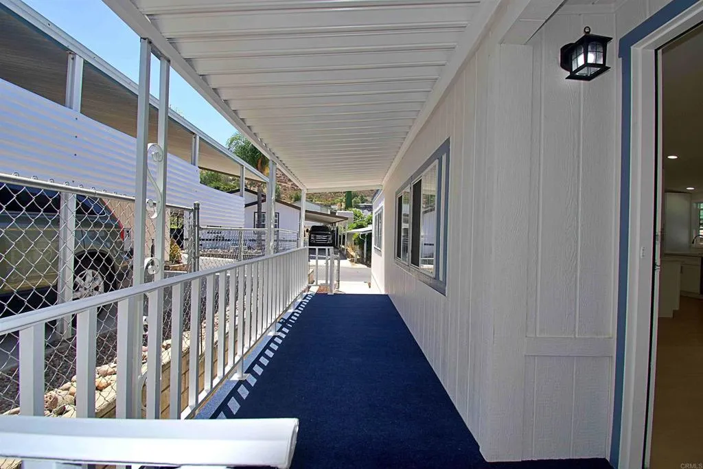 https://cdn.realtyfeed.com/cdn/127/307102376/cbdbd591c0577c568612707e4f765643.webp