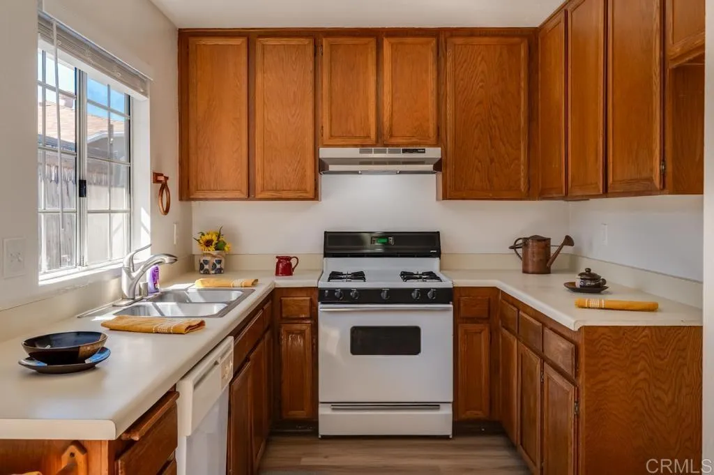 https://cdn.realtyfeed.com/cdn/127/307102389/22d9dea4dcb6730659deec894f761a0d.webp