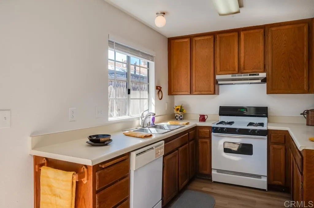 https://cdn.realtyfeed.com/cdn/127/307102389/ac87399ecea7b1eb00cda5ce5932ac7c.webp