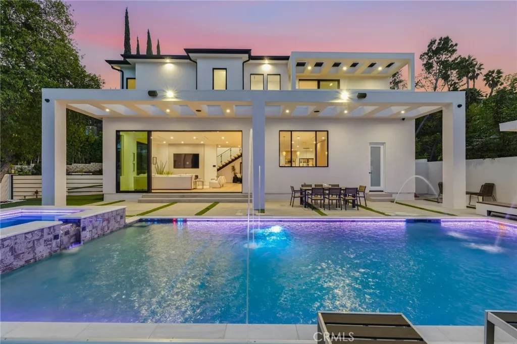 Encino, CA 91316