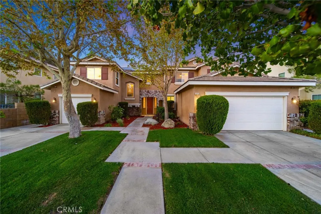 Lancaster, CA 93536