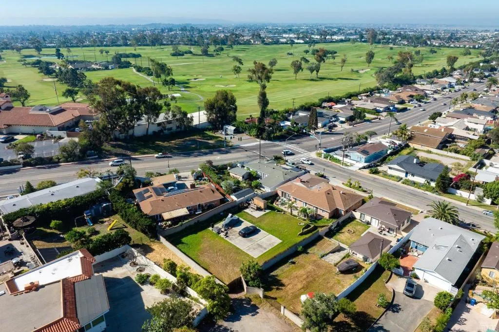881 First Avenue, Chula Vista, CA 91911