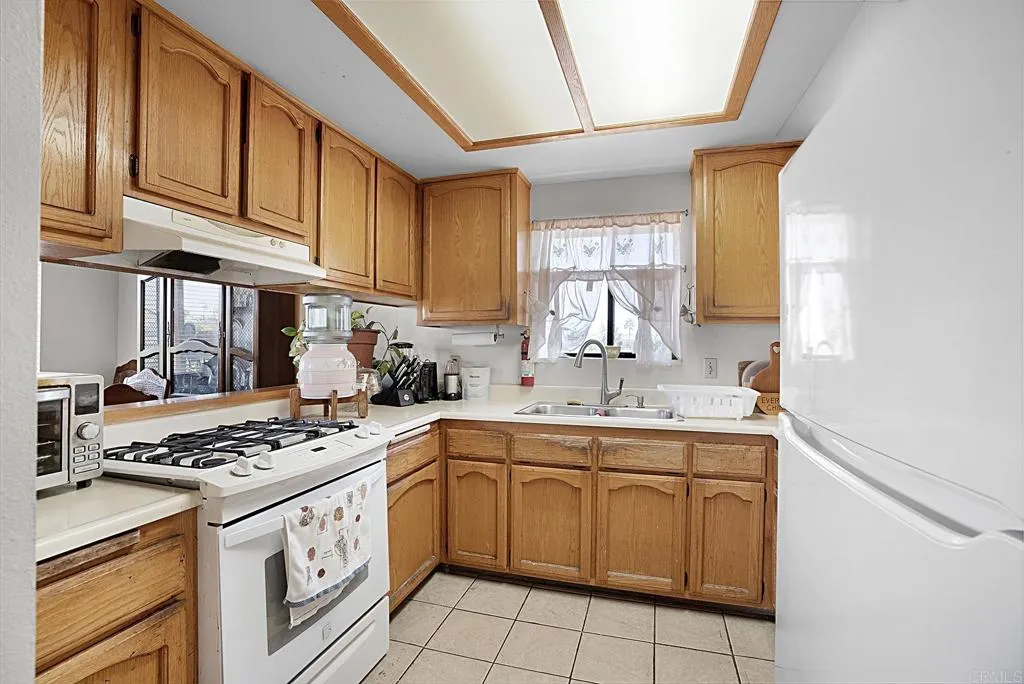 1671 Donax Avenue, San Diego, CA 92154