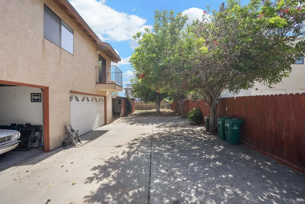 1671-73 Donax Avenue, San Diego, CA 92154