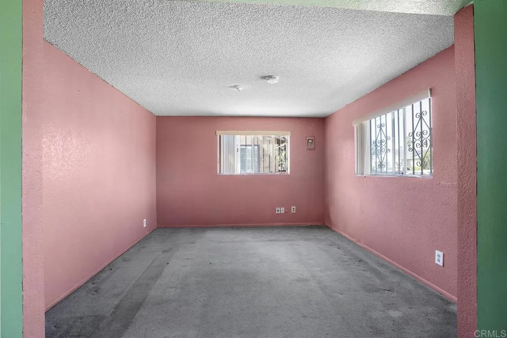 1671-73 Donax Avenue, San Diego, CA 92154