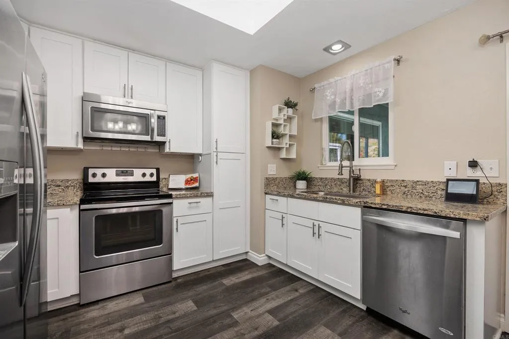 3613 BRANDYWINE, Oceanside, CA 92057