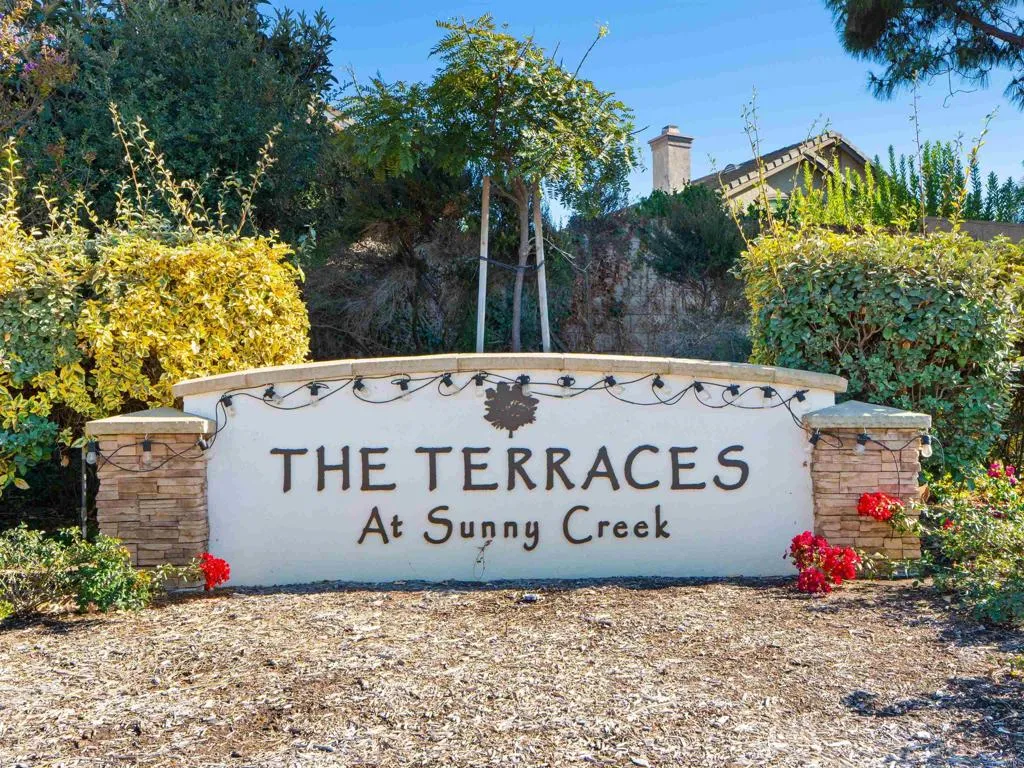 5572 Foxtail Loop, Carlsbad, CA 92010