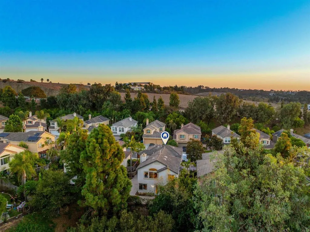 5572 Foxtail Loop, Carlsbad, CA 92010