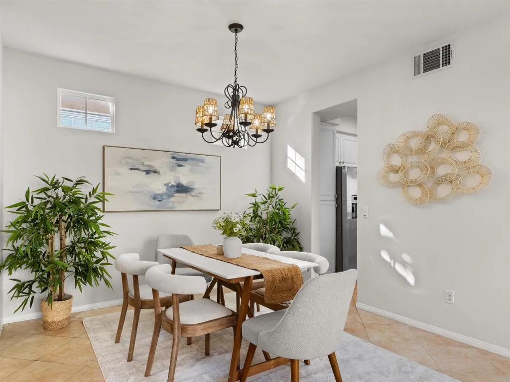 5572 Foxtail Loop, Carlsbad, CA 92010