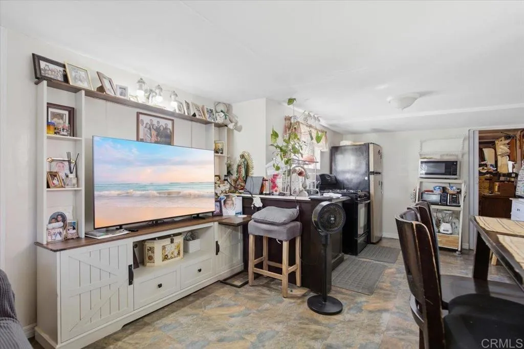 2415 Van Ness Avenue, National City, CA 91950