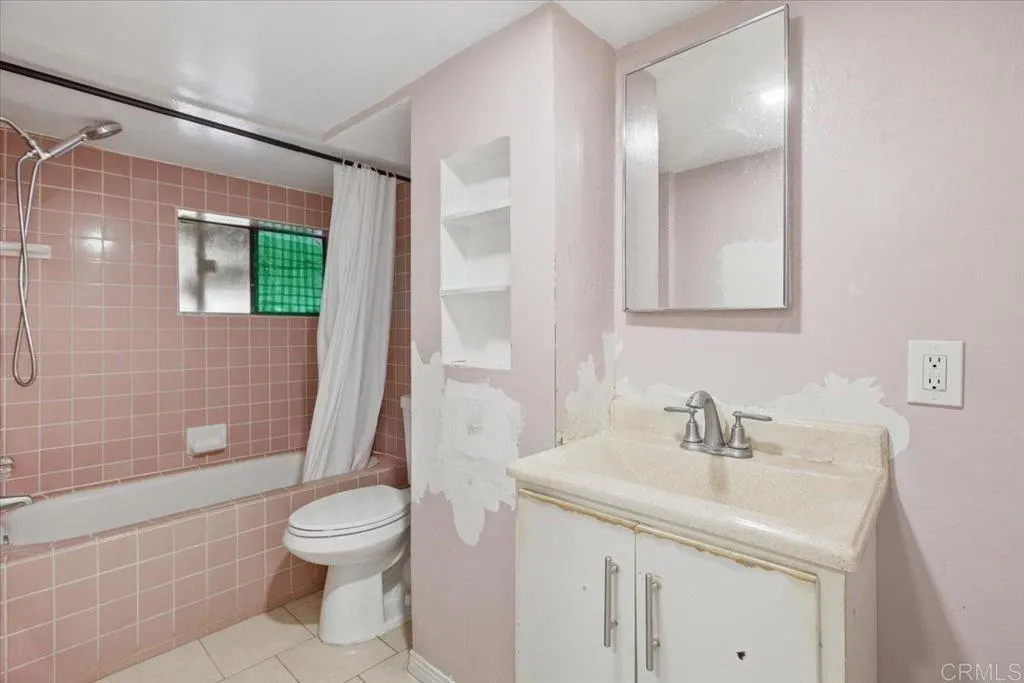 2415 Van Ness Avenue, National City, CA 91950