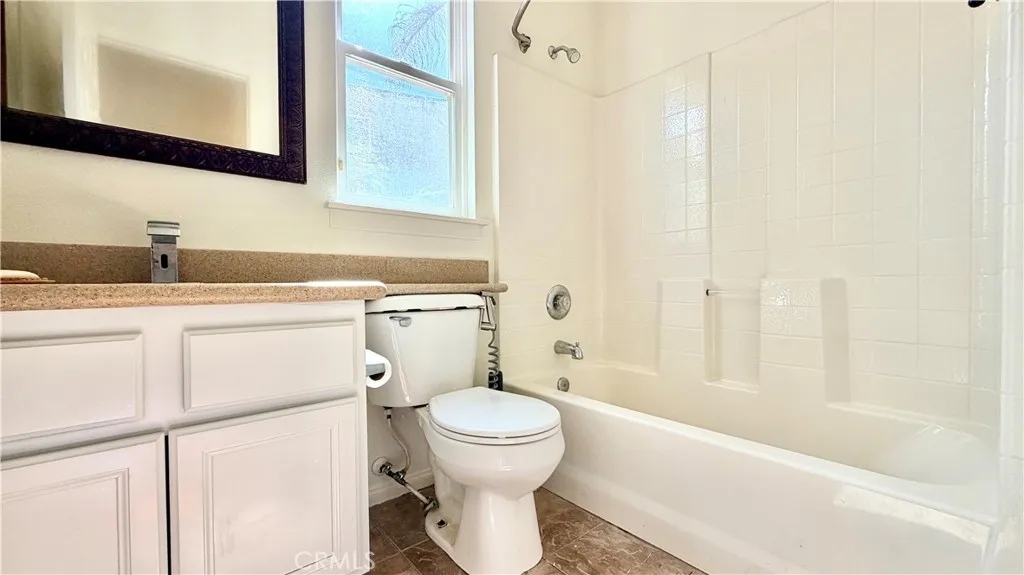 https://cdn.realtyfeed.com/cdn/127/307102806/024dd706fc23c5fb39200b06b58f8745.webp
