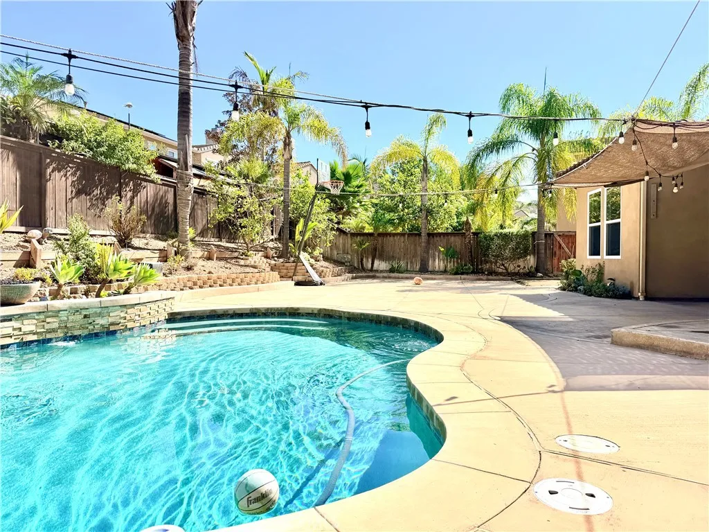 https://cdn.realtyfeed.com/cdn/127/307102806/09abddc2758ebb08a81fc1ea4e2a29ef.webp