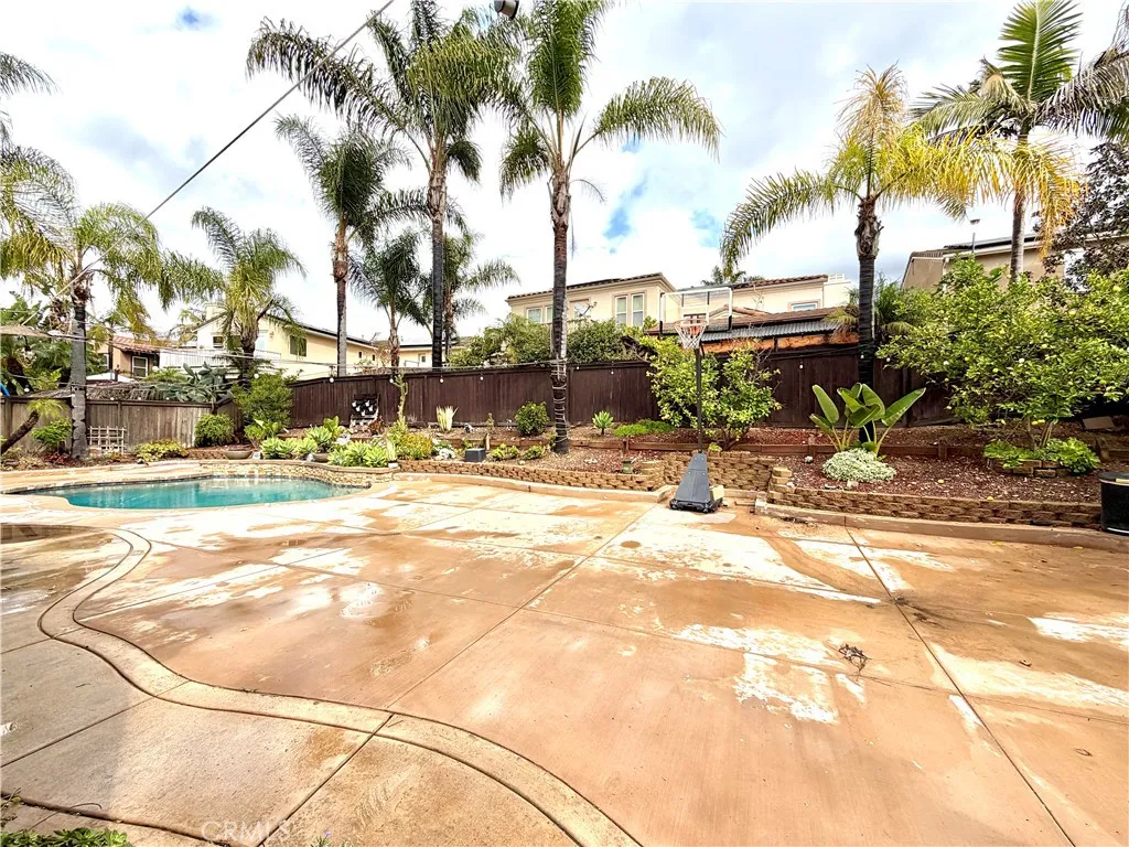 https://cdn.realtyfeed.com/cdn/127/307102806/5292c2a2c96a9e8bcd2cb2bf22783b6e.webp