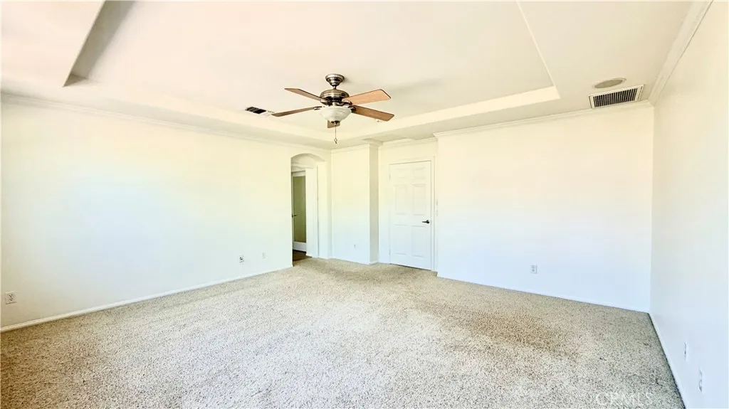 https://cdn.realtyfeed.com/cdn/127/307102806/8e19eea004a5c880d228ed9a9624eccb.webp
