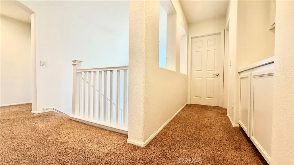 https://cdn.realtyfeed.com/cdn/127/307102806/c9c37ec753a79aafab6d9ed36aeda33c.webp