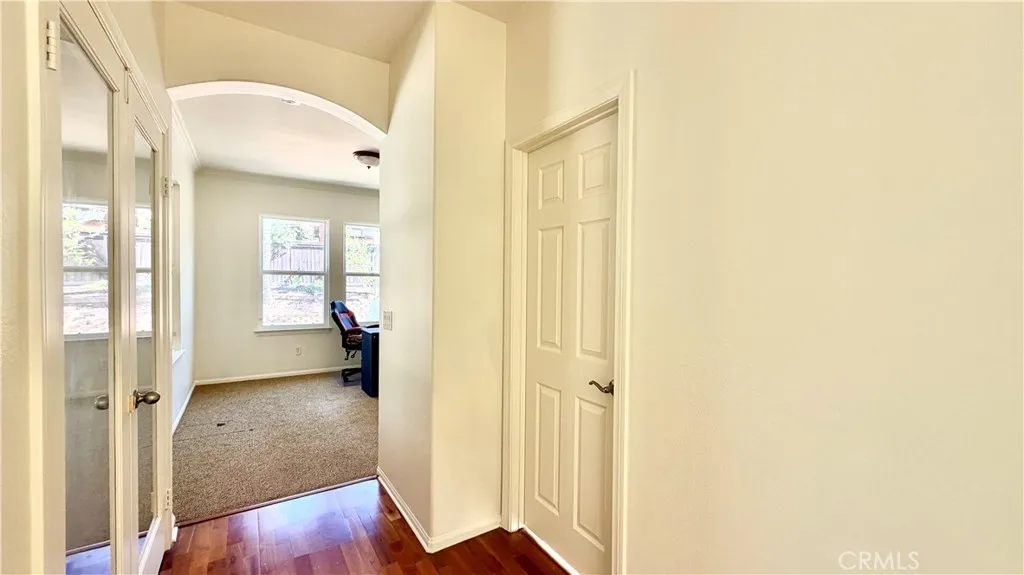 https://cdn.realtyfeed.com/cdn/127/307102806/d275b6f7cb3ecb21c0a39192fb64823b.webp