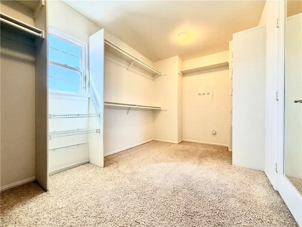 https://cdn.realtyfeed.com/cdn/127/307102806/efff30cb6f42c46e6a1486f494cdf088.webp