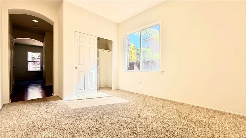 https://cdn.realtyfeed.com/cdn/127/307102806/f69e80aa09bf781e16783a6e6d49d86f.webp