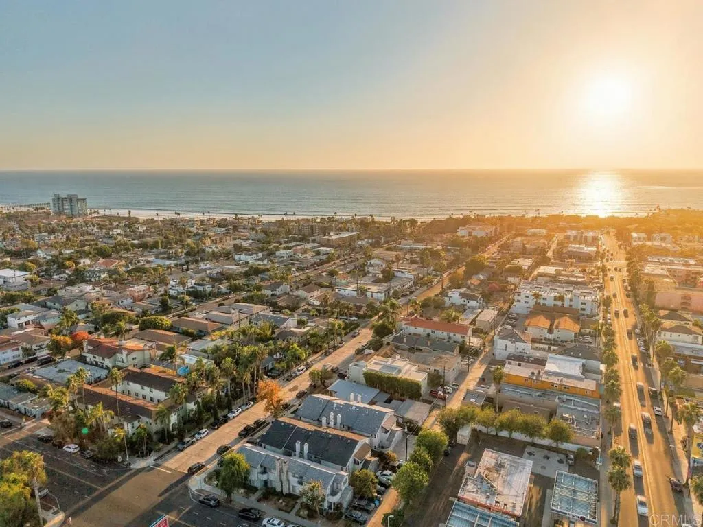 https://cdn.realtyfeed.com/cdn/127/307102856/06291b2c2b88394829772e944d447fe3.webp