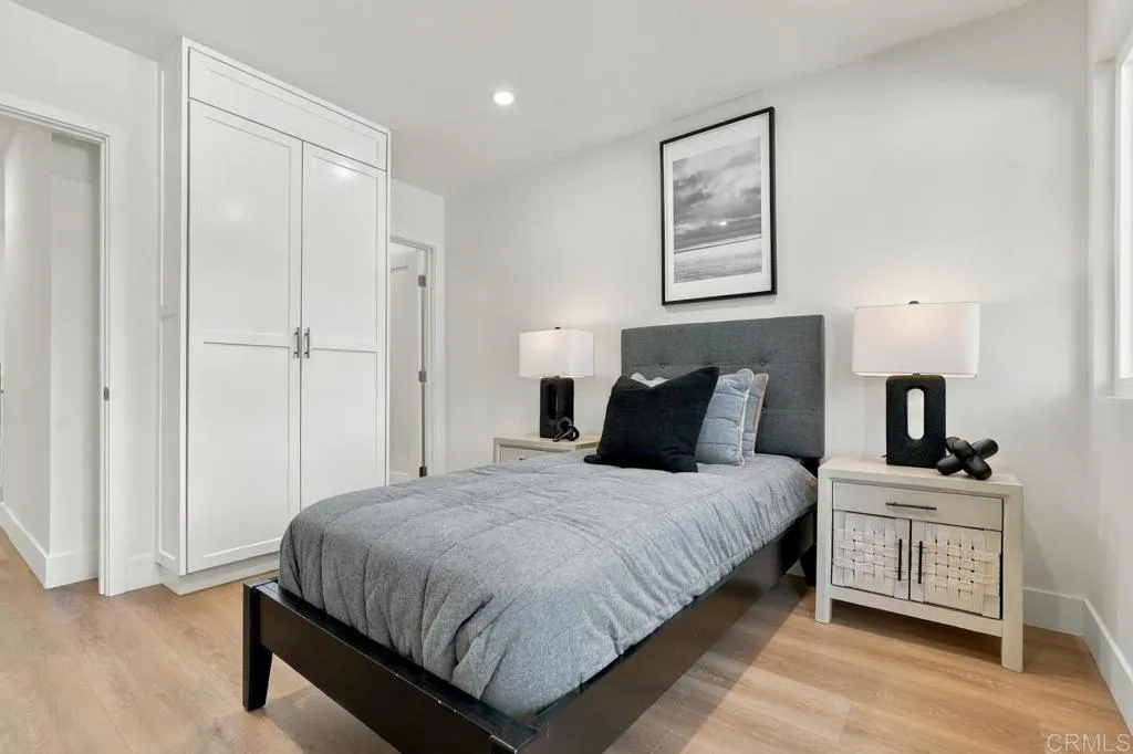 https://cdn.realtyfeed.com/cdn/127/307102856/0d75244bd58bf17bcf507416e9ea37c7.webp