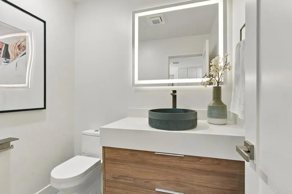 https://cdn.realtyfeed.com/cdn/127/307102856/2f56b63ba8301a97ac5ac7ac8c66270a.webp