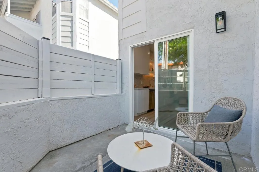 https://cdn.realtyfeed.com/cdn/127/307102856/a62e12f1ac7684eb0c7a5ce1e6cbcc6f.webp