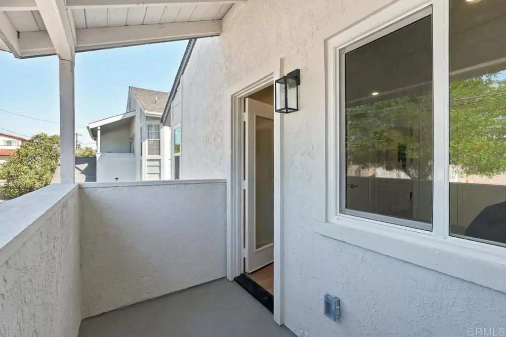 978 Sapphire Street, San Diego, CA 92109
