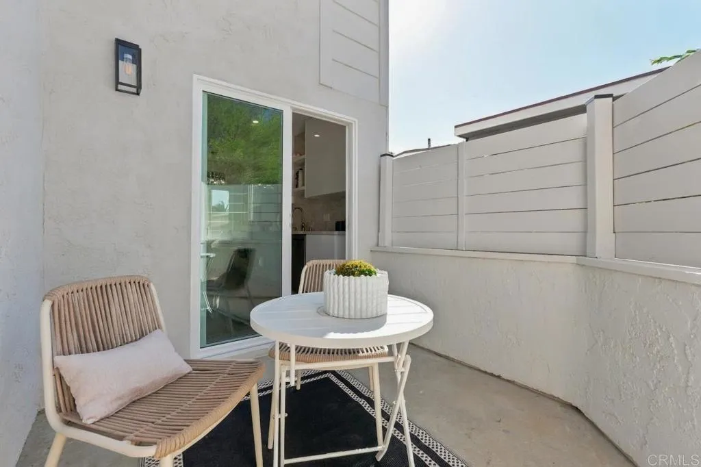 https://cdn.realtyfeed.com/cdn/127/307102857/74ec1c61811e59ea7741f05d68bee4a7.webp