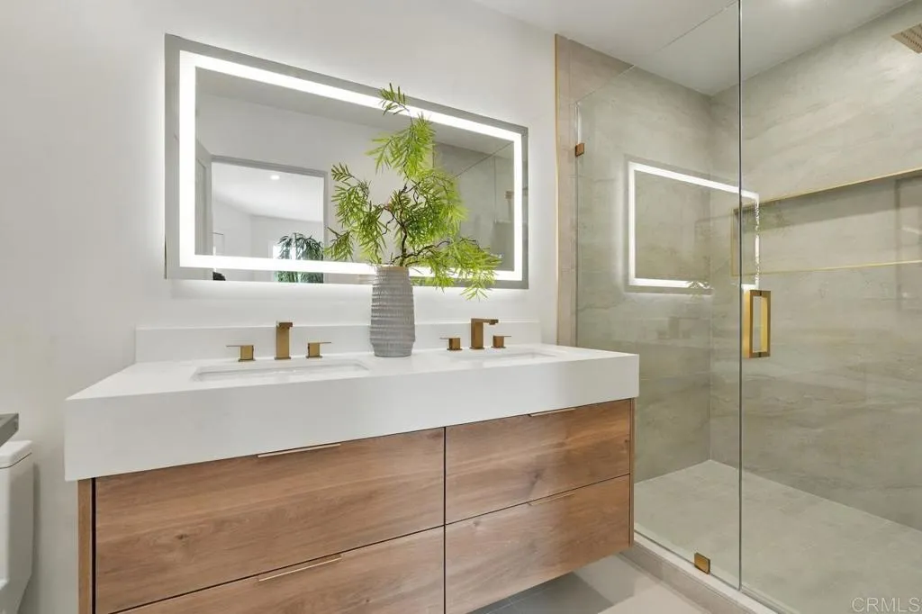 https://cdn.realtyfeed.com/cdn/127/307102857/8ad280384e6f275ad1a552b73ca7c415.webp