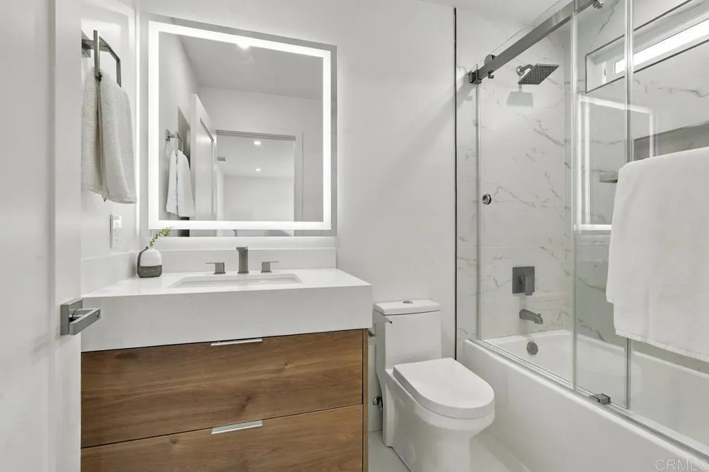 https://cdn.realtyfeed.com/cdn/127/307102857/ca8de91c7cb326ac5790d9ca960b6f6b.webp
