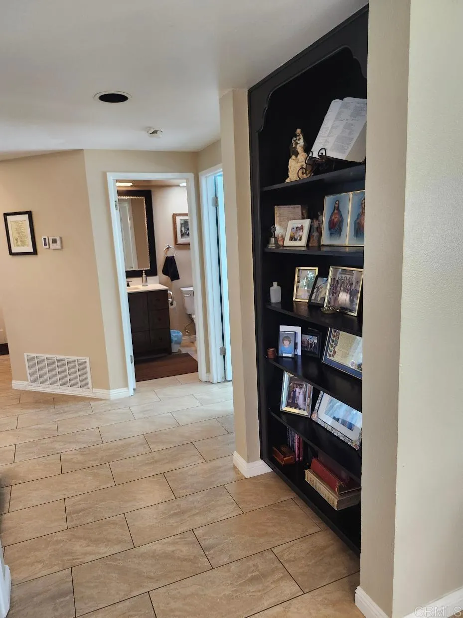 https://cdn.realtyfeed.com/cdn/127/307102866/563b0f296123d35fd8884ba098e1aecb.webp