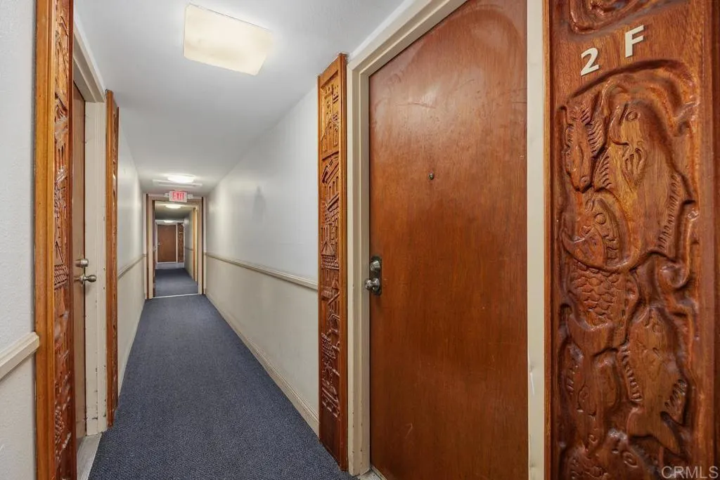 8332 Regents Road, #2F, San Diego, CA 92122 8332 Regents Road, #2F, San Diego, CA 92122