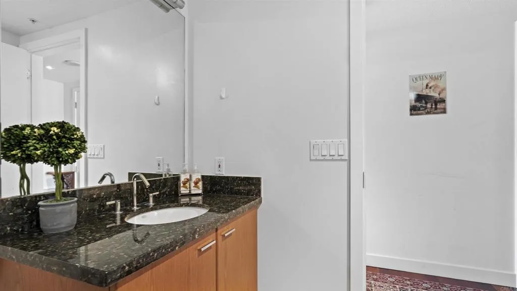 https://cdn.realtyfeed.com/cdn/127/307103105/04ce18b4578c5cfaef787254d11b0eb9.webp