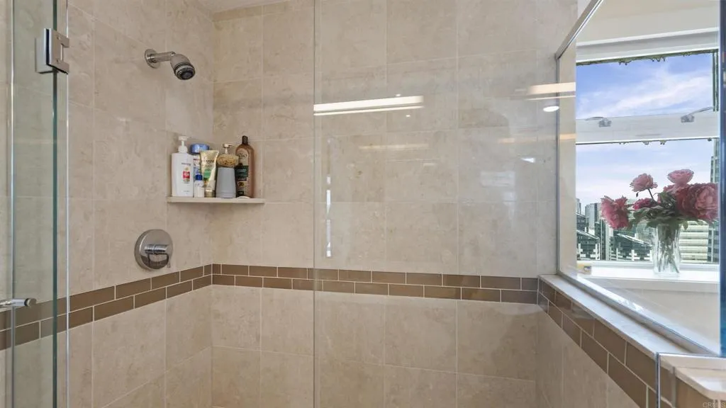 https://cdn.realtyfeed.com/cdn/127/307103105/4e85c0fa7a31c170816b211615b2db86.webp
