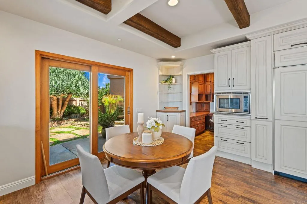 https://cdn.realtyfeed.com/cdn/127/307103169/54279052120d8140bd18e226557ad2d2.webp